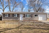 Building Photo - 10 Juno Dr