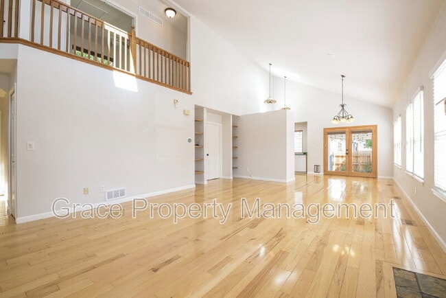Building Photo - 10571 W 83rd Pl