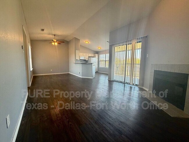 Building Photo - 806/203 Castleglen Drive