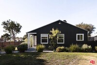 Building Photo - 2701 Coliseum St