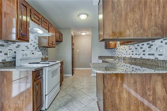 Building Photo - 1472 Rockshire Dr