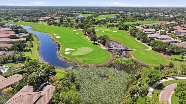 Building Photo - 9564 Exbury Ct