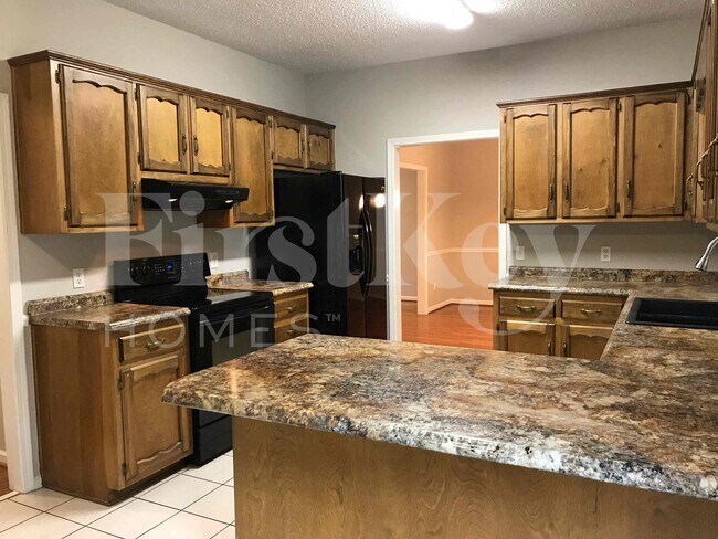 Building Photo - 1622 Keeneland Dr