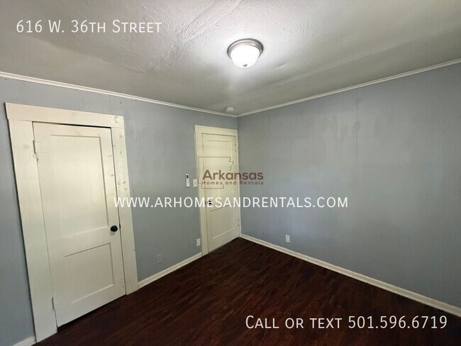 Building Photo - 616 W 36th St