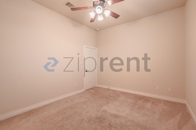 Building Photo - 27827 Patsy Pence St