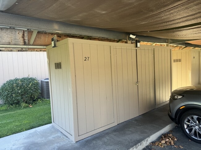 Building Photo - 23799 Monterey Salinas Hwy