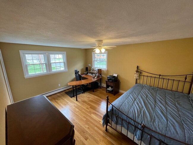 Building Photo - 2 Barrett Rd