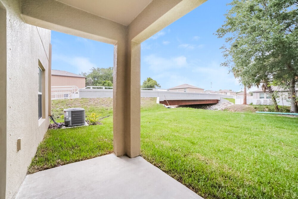 Building Photo - 7302 Spring Snowflake Ave