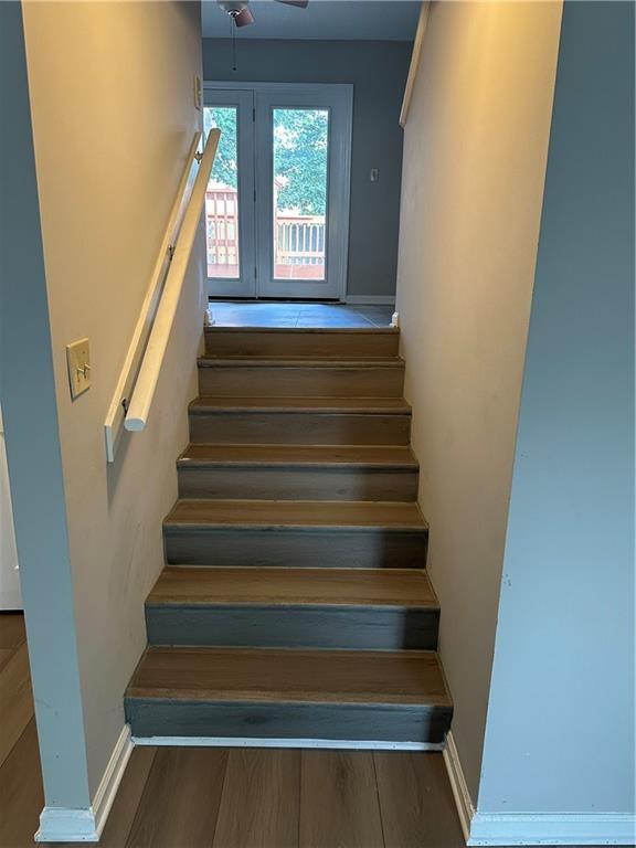 Building Photo - 1923 Cheatham Woods Dr SW