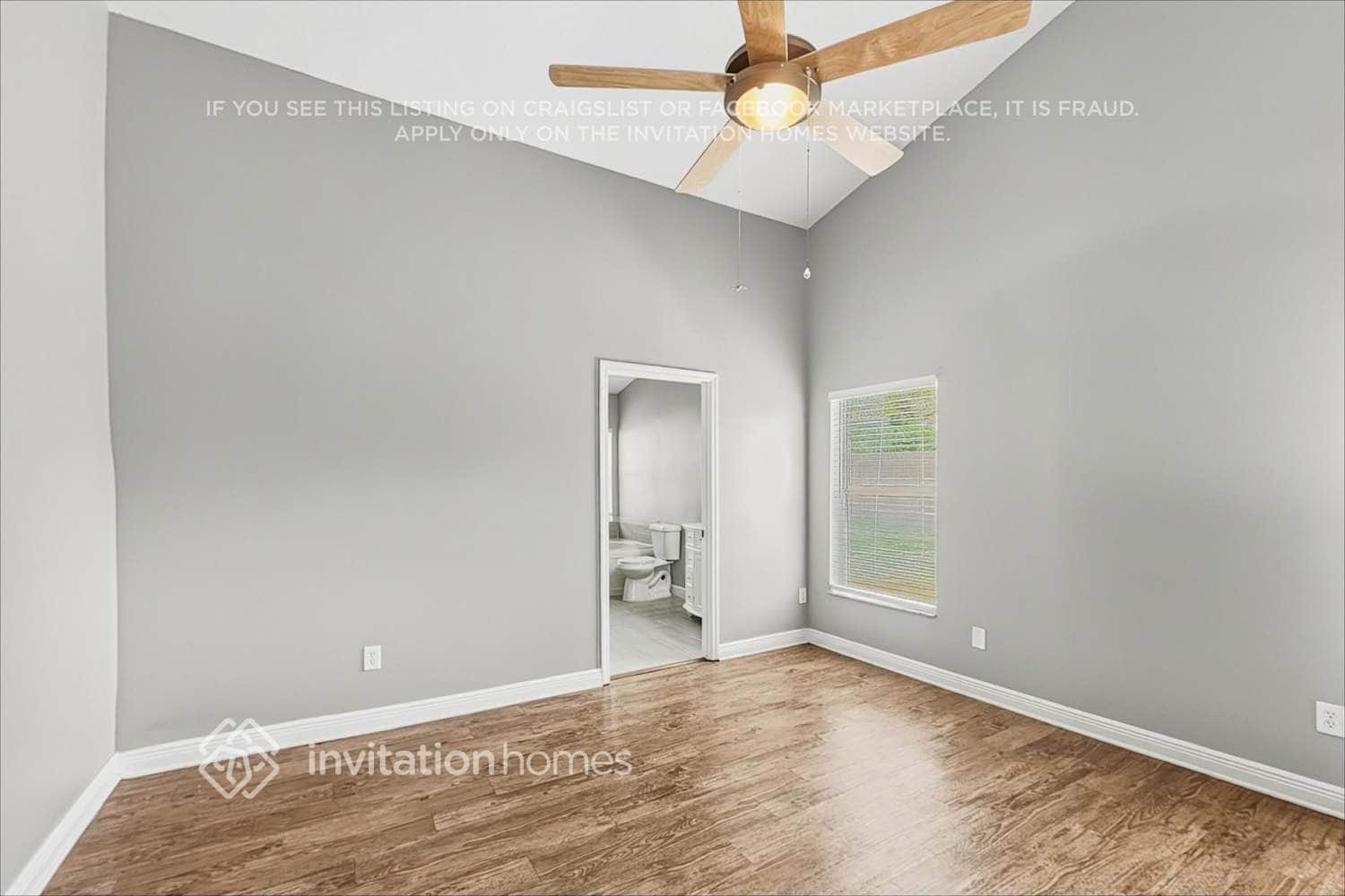 Building Photo - 11425 Kenley Cir