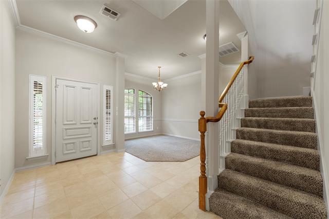 Building Photo - 2815 Madison Dr
