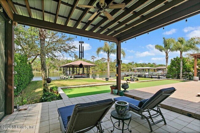 Building Photo - 153 S Roscoe Blvd
