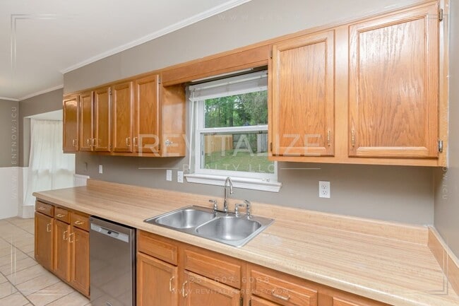 Building Photo - 1724 Rustic Wood Ct