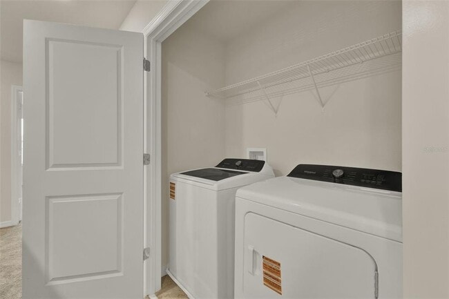 Building Photo - 3087 Emerald Acrs Ln