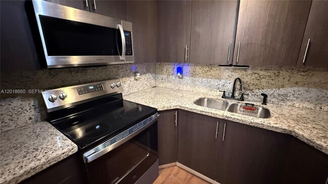Building Photo - 3011 W 76th St