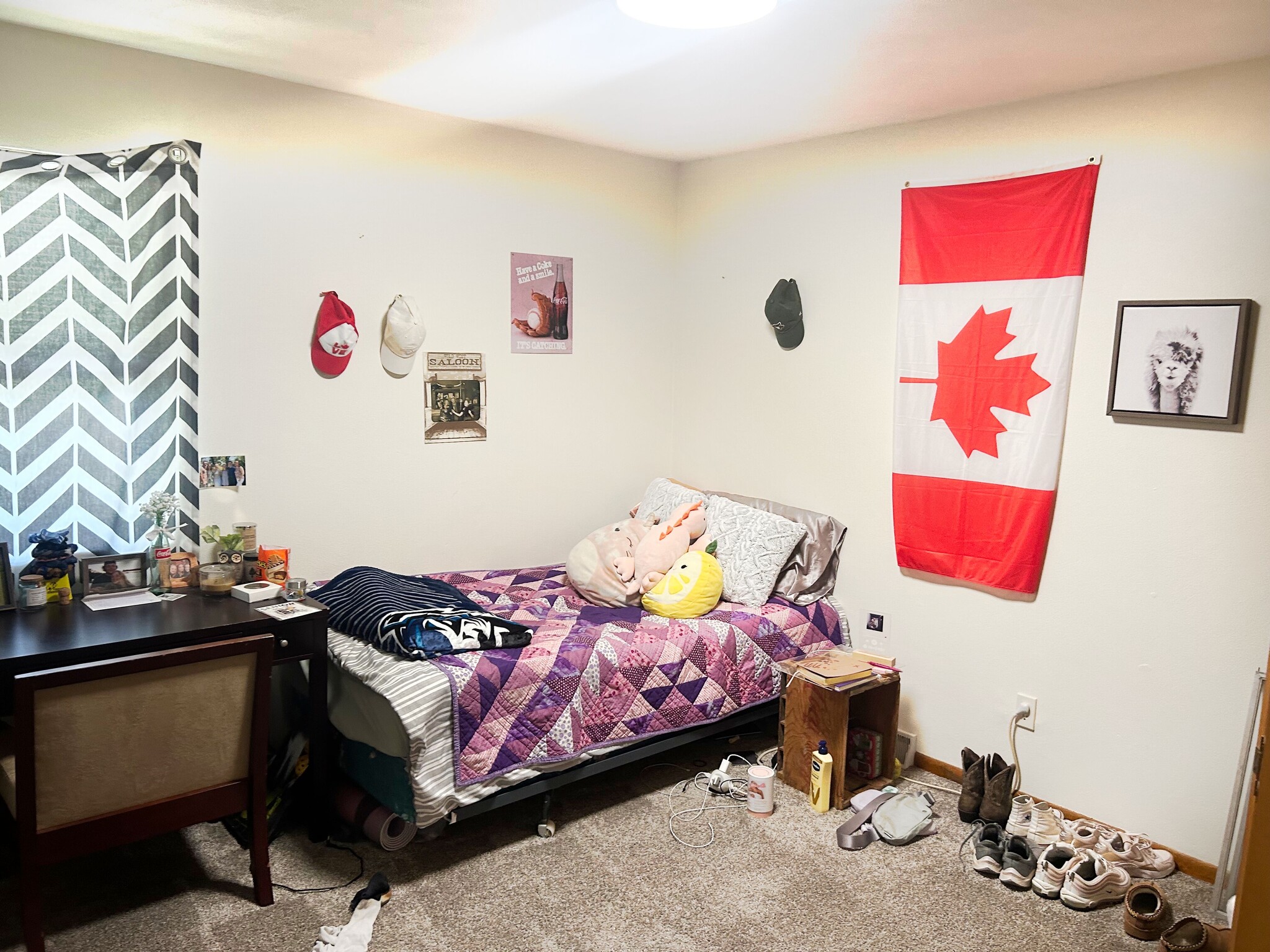 Building Photo - 454 Hutton Ln