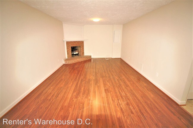 Building Photo - 3 br, 3.5 bath House - 2214 N Tuckahoe St
