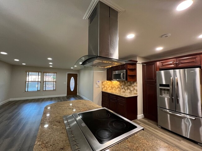 Building Photo - Beautifully remodeled one story house in Blossom Valley! $4700