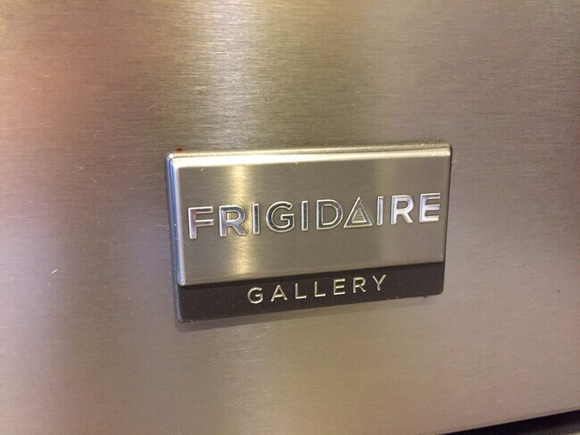 Building Photo - 308 5th Ave