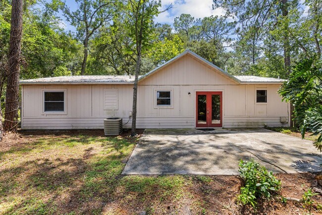 Building Photo - 2620 NW 48 Pl
