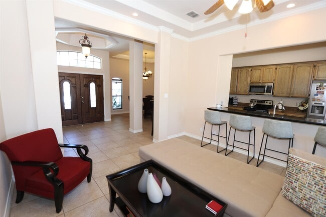 Building Photo - 10514 Winrock Dr