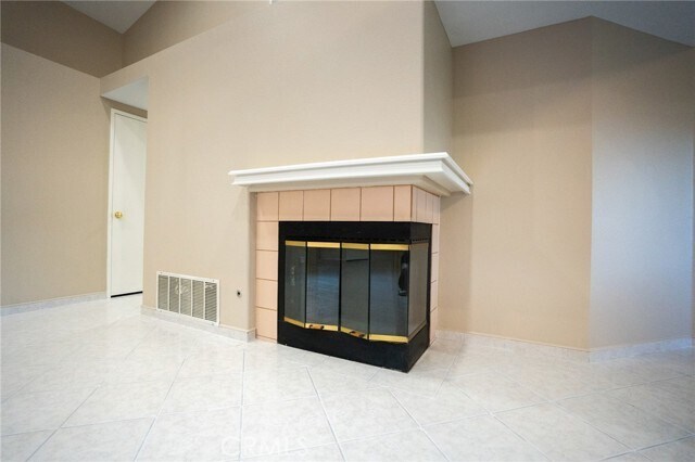 Building Photo - 15061 Fuchsia Ct