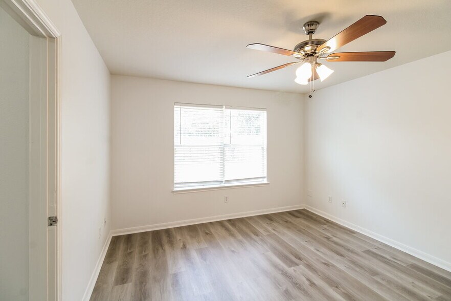 Building Photo - 3822 Enclave Mist Ln