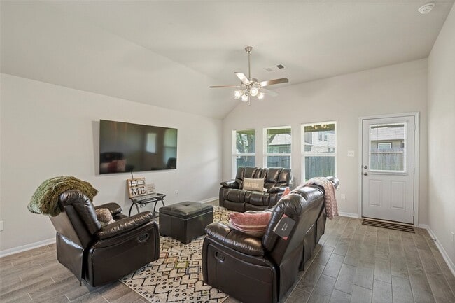 Building Photo - 11714 Glossy Oak Ln