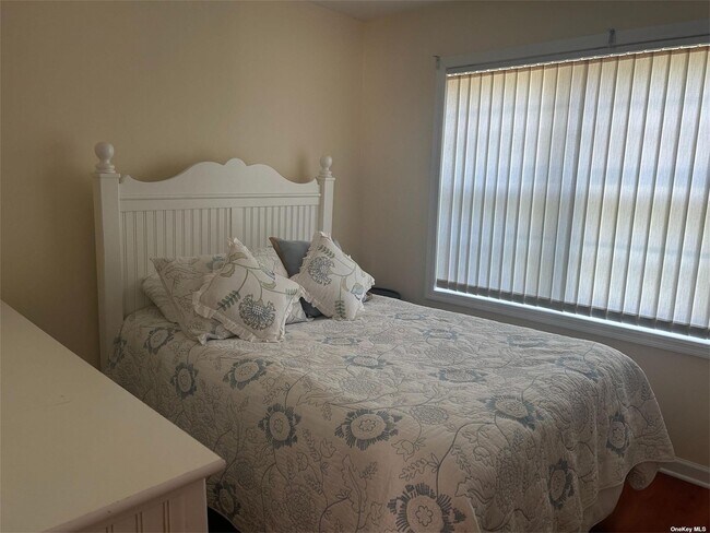 Building Photo - 919 Altessa Blvd