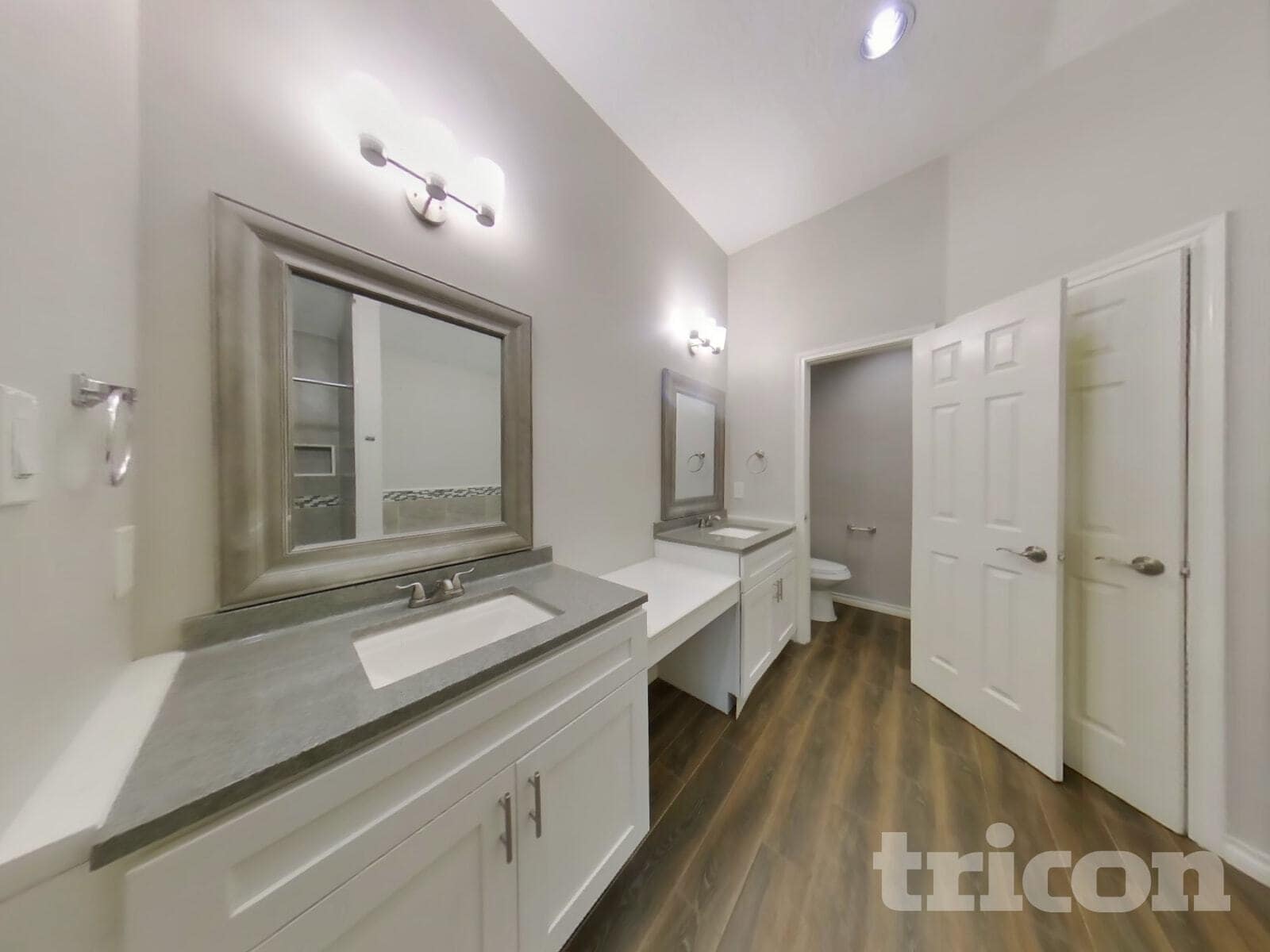 Building Photo - 15614 Fox Springs Dr