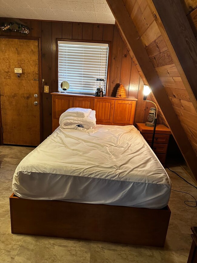 Building Photo - Cozy Home for Rent in Long Barn, CA