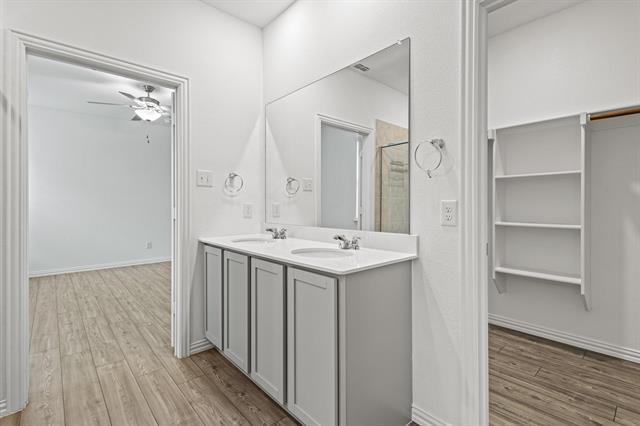 Building Photo - 3708 Milkweed Rd