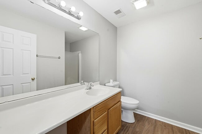 Building Photo - 1275 Penny Ln