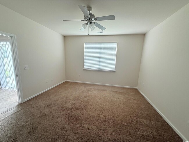 Building Photo - 162 Mountain Ash Ln