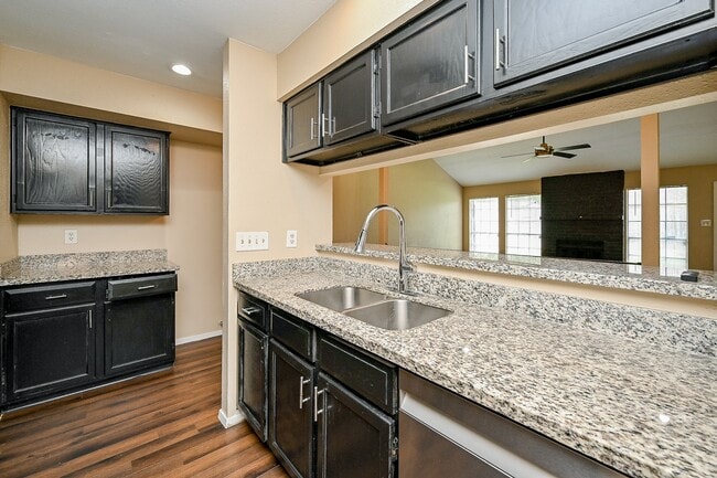 Building Photo - 19226 Plantain Dr