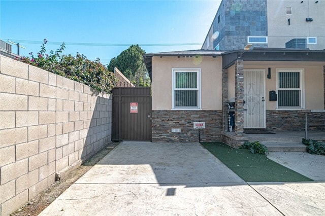 Building Photo - 18748 Collins St