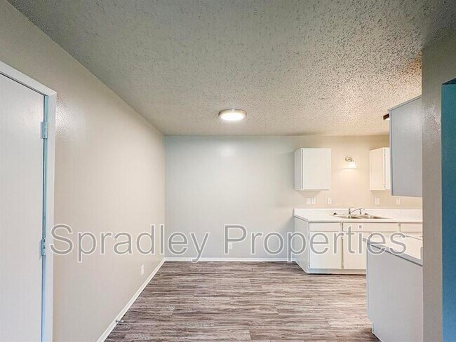 Building Photo - Troy Terrace Apartments