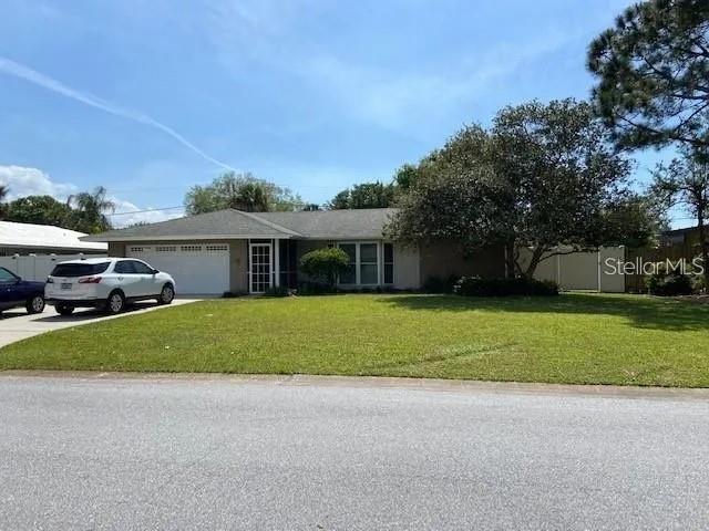 Building Photo - 3654 Pin Oaks St