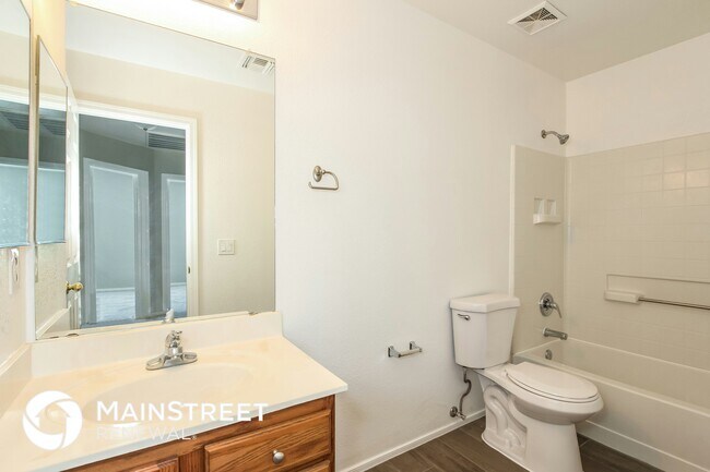 Building Photo - 6193 E Stonechat Dr