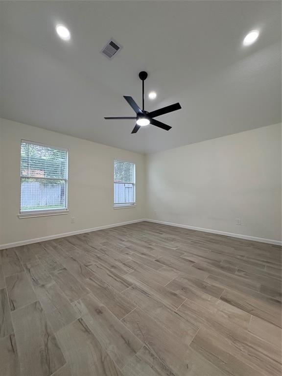 Building Photo - 18251 River Sage Dr