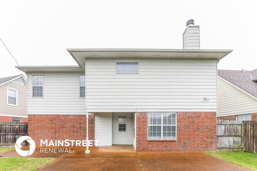 Building Photo - 1829 Black Bear Cir W