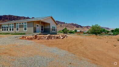 Building Photo - Brand New Stand Alone Home
