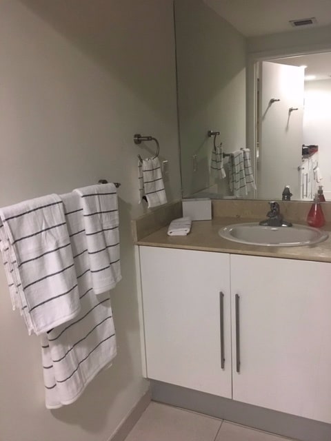 Building Photo - 335 S Biscayne Blvd