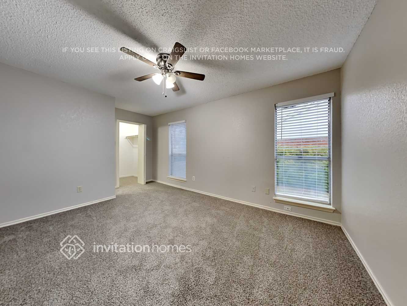 Building Photo - 2506 High Hollow Dr