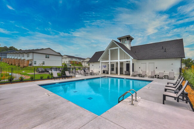 Building Photo - Residences at Hardin Valley