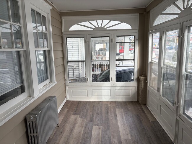 Building Photo - Renovated Twin Home Now Available for Immediate Move In