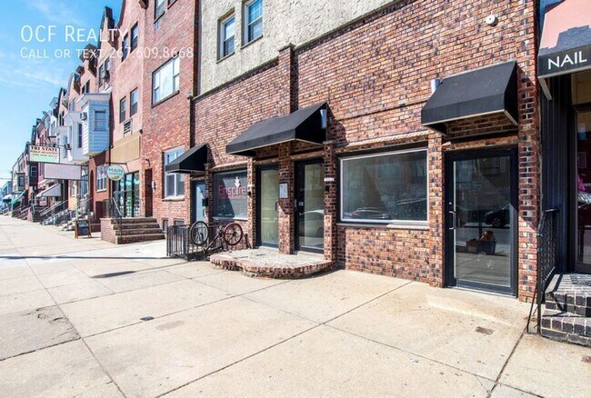 Building Photo - 2504 S Broad St