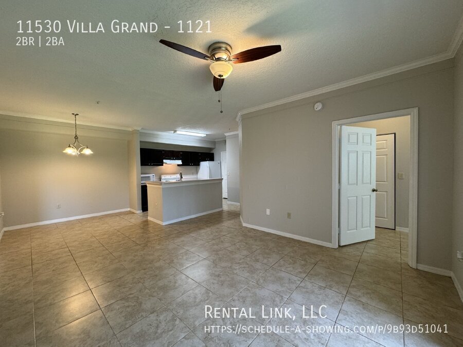Building Photo - 11530 Villa Grand