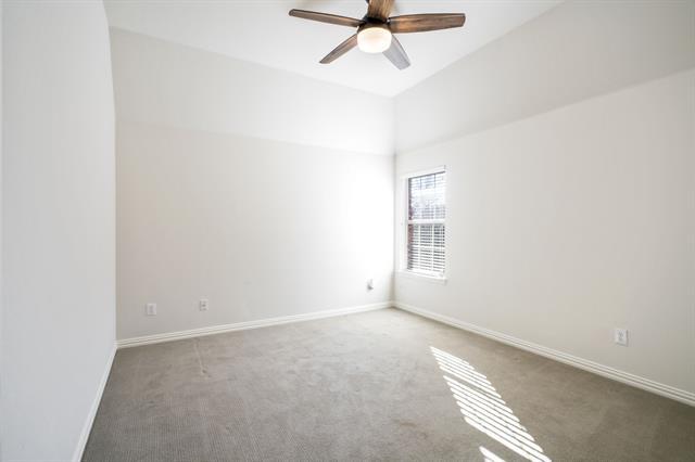 Building Photo - 2241 Fox Crossing Ln