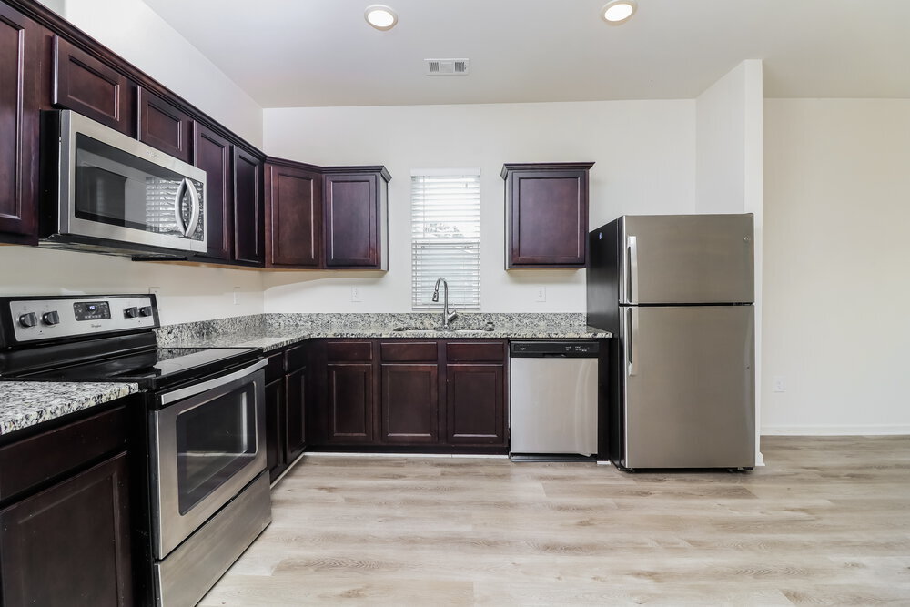 Building Photo - 7261 Lacey Dr